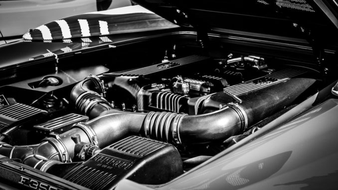 engine-3695424_1280 Supersportwagen Technik